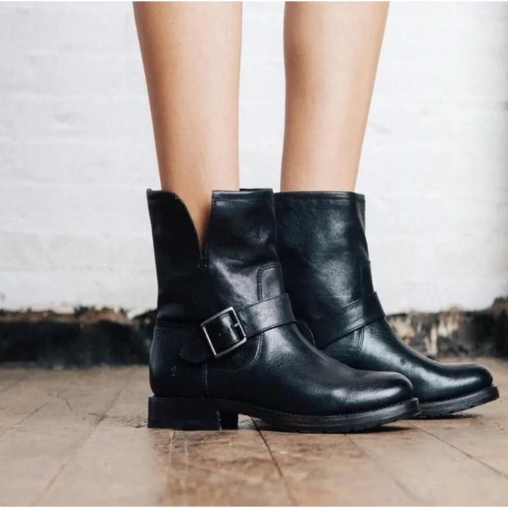 NEW FRYE Natalie Leather Moto Boots Womens Size 7 Black